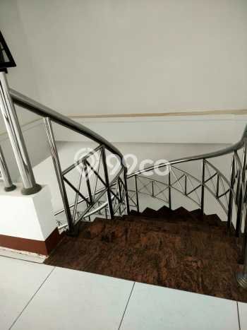 Jual Rumah Luas Elegan Dengan View Eksklusif di Holis Cigondewah, Bandung Jual Rumah Luas Elegan Dengan View Eksklusif di Holis Cigondewah, Bandung