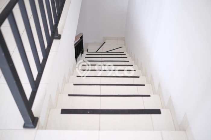Rumah Modern 4 KT LT 95m2 di Ciwaruga Rumah Modern 4 KT LT 95m2 di Ciwaruga