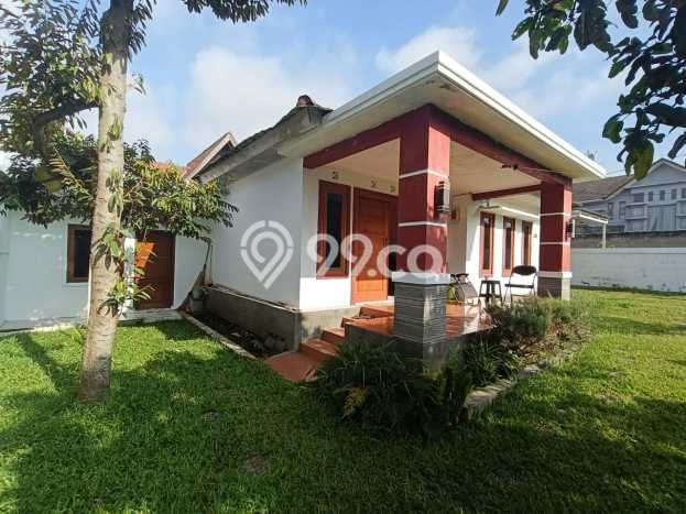 For Sale Hunian Rumah Terawat 3 KT di Sariwangi, Bandung For Sale Hunian Rumah Terawat 3 KT di Sariwangi, Bandung