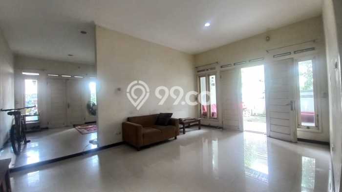 HOT DEAL! Rumah Premium area , Bandung, LT 332m2m² LB 400m2m² HOT DEAL! Rumah Premium area , Bandung, LT 332m2m² LB 400m2m²