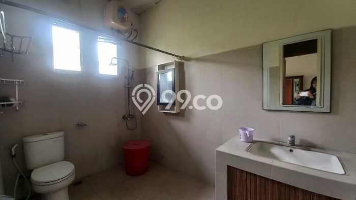 HOT DEAL! Rumah Premium area , Bandung, LT 332m2m² LB 400m2m² HOT DEAL! Rumah Premium area , Bandung, LT 332m2m² LB 400m2m²