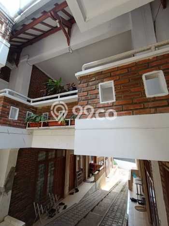 DIJUAL CEPAT! Rumah Jatinangor, Bandung, Luas 1100m² LB 859m² DIJUAL CEPAT! Rumah Jatinangor, Bandung, Luas 1100m² LB 859m²