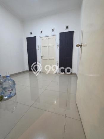 For Sale! Luxury House LT 180m2 Desain Elegan di Mekar Wangi For Sale! Luxury House LT 180m2 Desain Elegan di Mekar Wangi