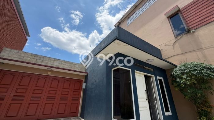 Siap Huni Rumah Mewah 12 Kamar di Arcamanik Dekat ke Mana Pun Siap Huni Rumah Mewah 12 Kamar di Arcamanik Dekat ke Mana Pun