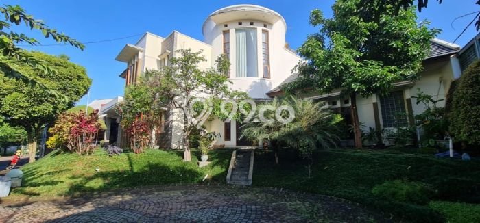 Rumah Mewah LB 281m2 Siap Huni Desain Elegan di Geger Kalong, Bandung Rumah Mewah LB 281m2 Siap Huni Desain Elegan di Geger Kalong, Bandung