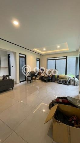 Hunian Elit LB 199m2 Siap Pakai Desain Elegan di Kota Baru Parahyangan, Bandung Hunian Elit LB 199m2 Siap Pakai Desain Elegan di Kota Baru Parahyangan, Bandung