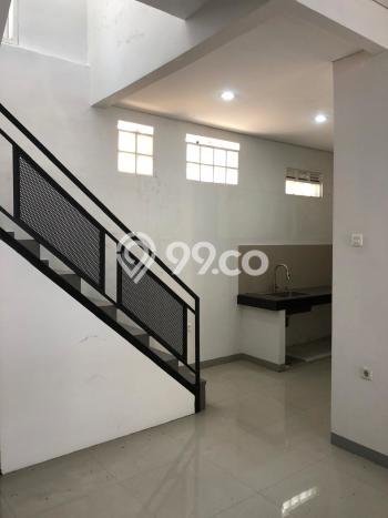 Hunian Nyaman Asri 6 KT Siap Pakai di Taman Holis Indah Bandung Hunian Nyaman Asri 6 KT Siap Pakai di Taman Holis Indah Bandung