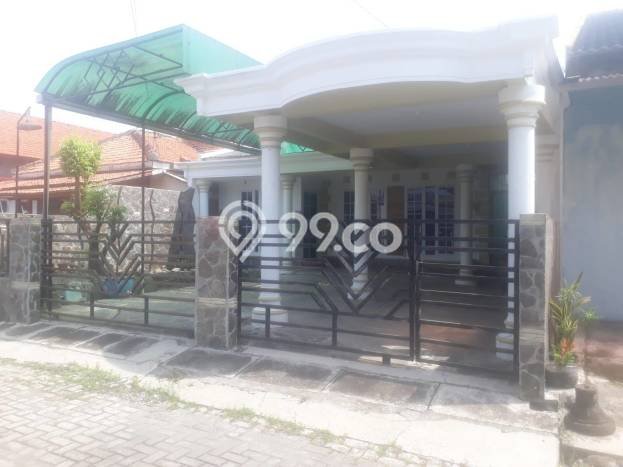 Rumah Strategis Modern Lb 150m2 di Pedurungan, Semarang Rumah Strategis Modern Lb 150m2 di Pedurungan, Semarang