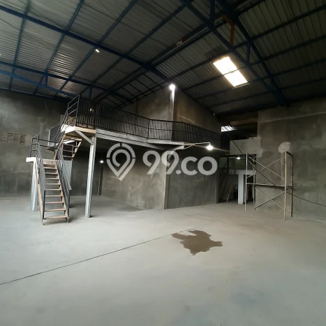 Gudang disewakan lokasi strategis Pedurungan Semarang 325m2 Gudang disewakan lokasi strategis Pedurungan Semarang 325m2