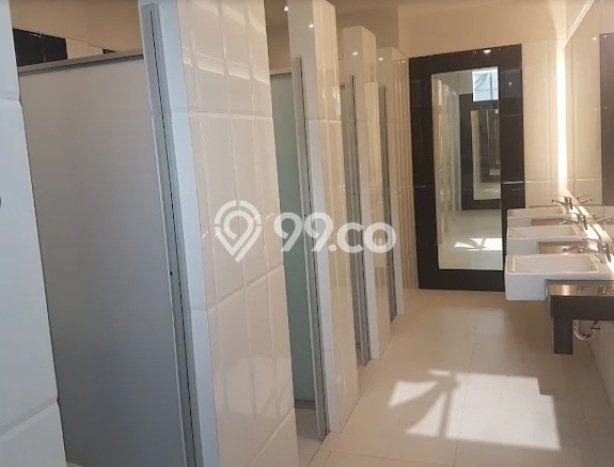 LOKASI STRATEGIS! Hotel di Semarang Tengah, Luas 400m2m², Area Bisnis, Mainroad LOKASI STRATEGIS! Hotel di Semarang Tengah, Luas 400m2m², Area Bisnis, Mainroad