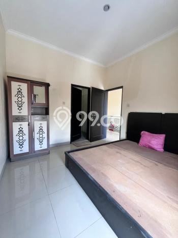 Vila di , Ukuran 200m2m², Akses ke berbagai fasilitas umum Vila di , Ukuran 200m2m², Akses ke berbagai fasilitas umum