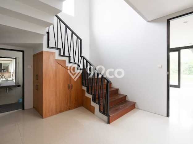 PELUANG INVESTASI! Vila Kawasan , Area 1467m2m², Potensi Menjanjikan PELUANG INVESTASI! Vila Kawasan , Area 1467m2m², Potensi Menjanjikan