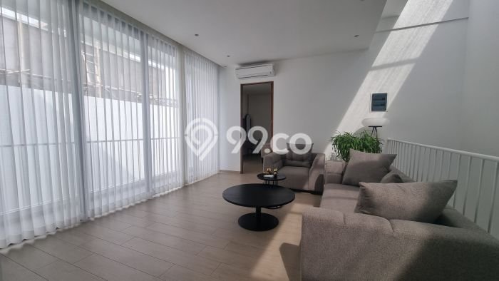 Vila Strategis Kawasan , Dimensi 211m2m², Lokasi Strategis dengan akses bagus Vila Strategis Kawasan , Dimensi 211m2m², Lokasi Strategis dengan akses bagus