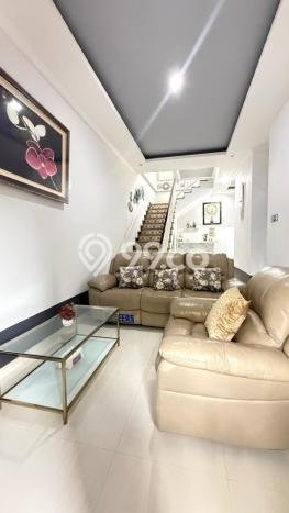 FOR SALE! Vila Kawasan , Area 206m2m², Dekat Mudah Pusat Kota FOR SALE! Vila Kawasan , Area 206m2m², Dekat Mudah Pusat Kota