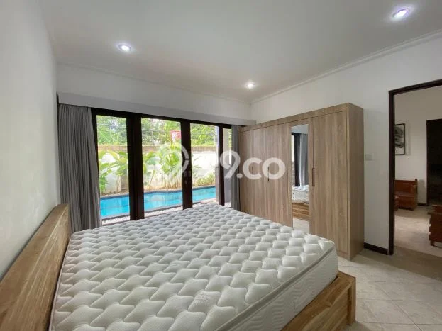 Vila Strategis Kawasan , Ukuran 250m2m², Dekat ke beragam kebutuhan Vila Strategis Kawasan , Ukuran 250m2m², Dekat ke beragam kebutuhan