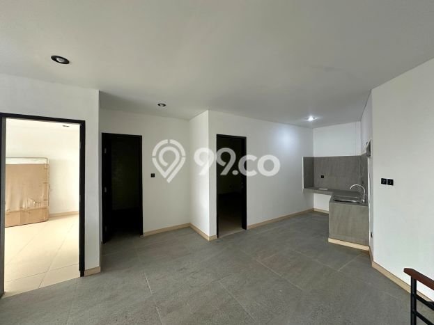 PELUANG INVESTASI! Vila di , Luas 330m2m², Potensi Bagus PELUANG INVESTASI! Vila di , Luas 330m2m², Potensi Bagus