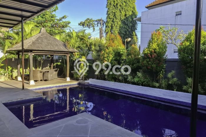 Properti Berkualitas! Vila Kawasan , Area 450m2m², Lingkungan Asri dan aman Properti Berkualitas! Vila Kawasan , Area 450m2m², Lingkungan Asri dan aman