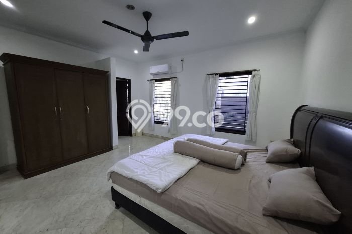 Properti Berkualitas! Vila Kawasan , Area 450m2m², Lingkungan Asri dan aman Properti Berkualitas! Vila Kawasan , Area 450m2m², Lingkungan Asri dan aman