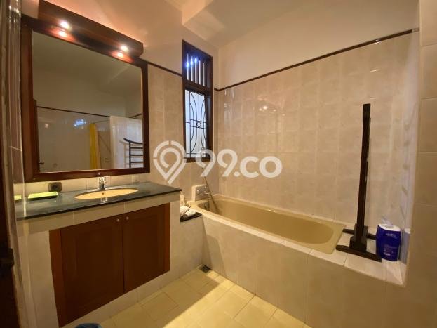 HARGA TERBAIK! Vila Kawasan , Area 850m2m², Area Potensial dengan nilai naik HARGA TERBAIK! Vila Kawasan , Area 850m2m², Area Potensial dengan nilai naik