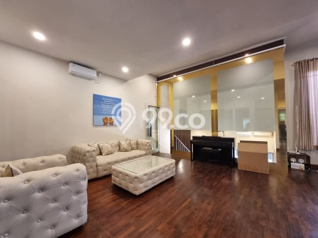 Area Strategis! Disewakan Ruko Lokasi Kuta, Badung Cocok untuk Bisnis Area Strategis! Disewakan Ruko Lokasi Kuta, Badung Cocok untuk Bisnis