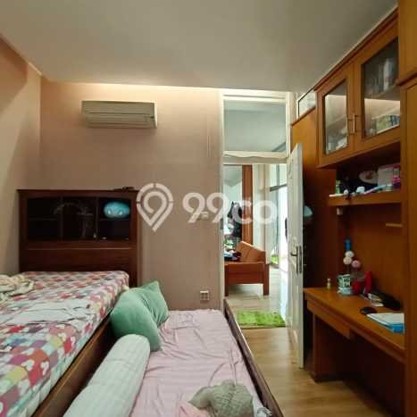 Rumah Luxury Modern Tanpa Renovasi di Cawang Jakarta Timur Rumah Luxury Modern Tanpa Renovasi di Cawang Jakarta Timur