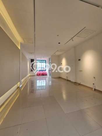 AREA TERSIBUK! Ruko Kawasan , Luas 243m2m², Pusat Bisnis AREA TERSIBUK! Ruko Kawasan , Luas 243m2m², Pusat Bisnis