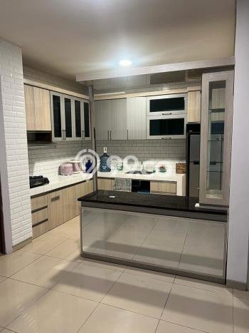 Rumah di Karawang Barat, Karawang, Luas 162m2m² Bangunan 140m2m² Rumah di Karawang Barat, Karawang, Luas 162m2m² Bangunan 140m2m²