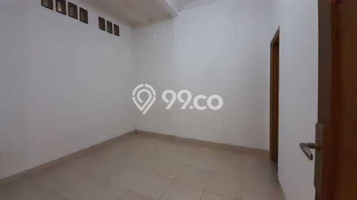 Rumah Strategis Modern Lb 180m2 di Cinere, Depok Rumah Strategis Modern Lb 180m2 di Cinere, Depok