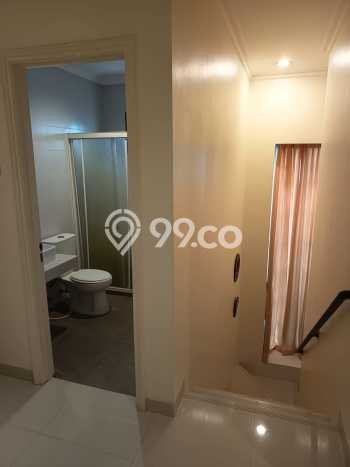 Ready to Use! Luxury House LT 128m2 Desain Modern di Cibubur Ready to Use! Luxury House LT 128m2 Desain Modern di Cibubur