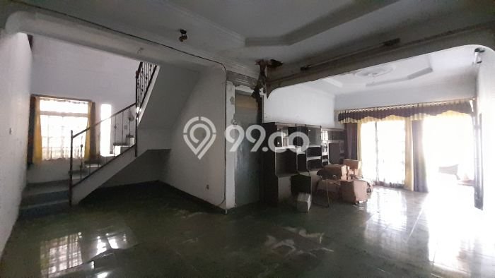 Rumah Mewah LB 400m2 Siap Huni Desain Elegan di Pejaten, Jakarta Selatan Rumah Mewah LB 400m2 Siap Huni Desain Elegan di Pejaten, Jakarta Selatan