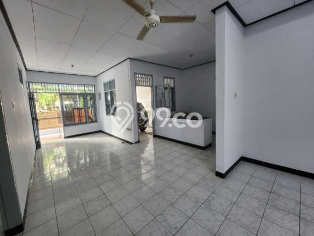 Disewakan Segera Rumah Kondisi Baik di Kawasan Tebet, Jakarta Selatan Disewakan Segera Rumah Kondisi Baik di Kawasan Tebet, Jakarta Selatan