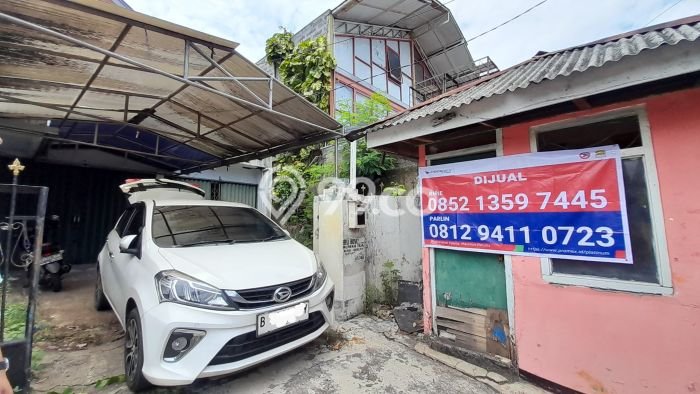 Rumah Mewah LB 400m2 Siap Huni Desain Elegan di Pejaten, Jakarta Selatan Rumah Mewah LB 400m2 Siap Huni Desain Elegan di Pejaten, Jakarta Selatan