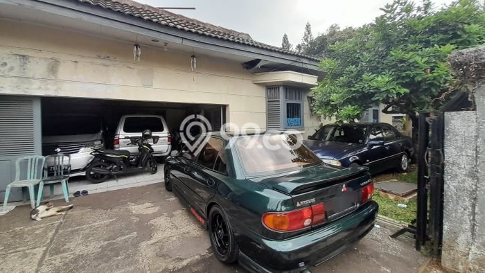 Jual Rumah Mewah Elegan Dengan View Eksklusif di Pondok Labu, Jakarta Selatan Jual Rumah Mewah Elegan Dengan View Eksklusif di Pondok Labu, Jakarta Selatan