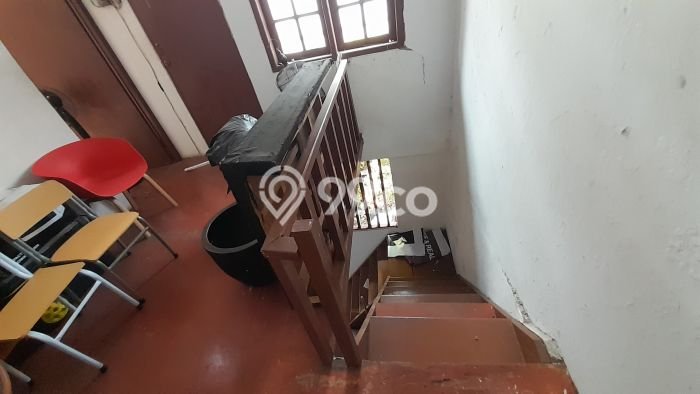 Rumah Elit Modern Tanpa Renovasi di Fatmawati Jakarta Selatan Rumah Elit Modern Tanpa Renovasi di Fatmawati Jakarta Selatan