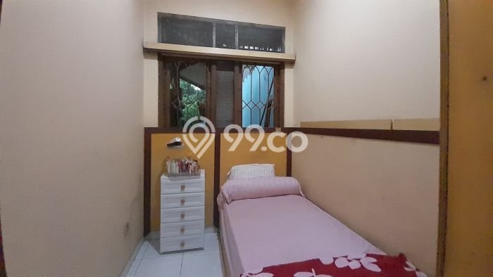Jual Rumah Favorit Siap Huni LB 200m2 di Beji, Depok Jual Rumah Favorit Siap Huni LB 200m2 di Beji, Depok