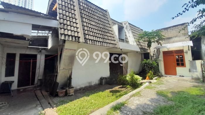 Hunian Eksklusif Dijual LT 249m2 di Kebayoran Lama, Jakarta Selatan Hunian Eksklusif Dijual LT 249m2 di Kebayoran Lama, Jakarta Selatan