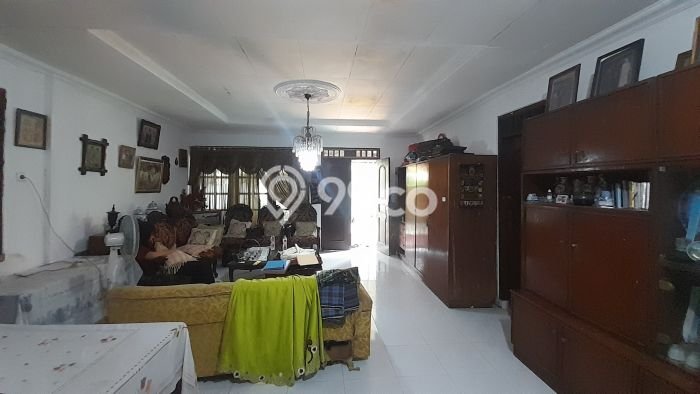 Hunian Eksklusif Dijual LT 249m2 di Kebayoran Lama, Jakarta Selatan Hunian Eksklusif Dijual LT 249m2 di Kebayoran Lama, Jakarta Selatan