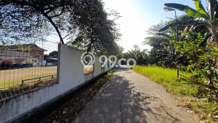 Jual Tanah Lokasi Strategis Kawasan Narogong, Luas 3011m2m², Dekat Narogong, Bekasi, Bekasi Jual Tanah Lokasi Strategis Kawasan Narogong, Luas 3011m2m², Dekat Narogong, Bekasi, Bekasi