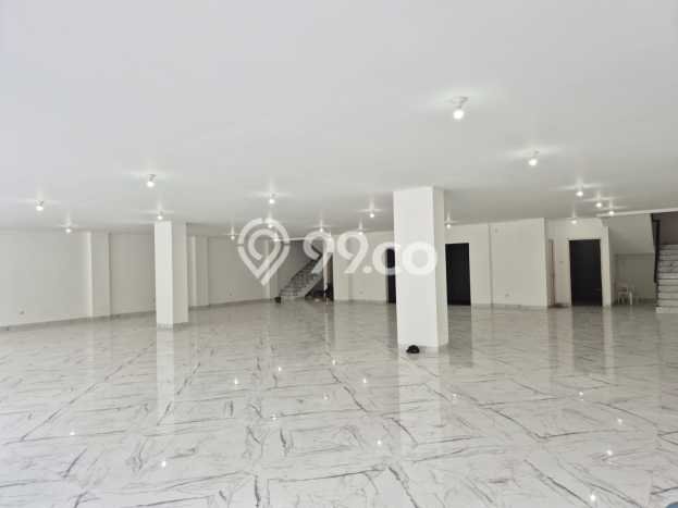 Untuk Dijual Kantor di Duren Sawit Jakarta Timur LT 600m2 / LB 1600m2 Untuk Dijual Kantor di Duren Sawit Jakarta Timur LT 600m2 / LB 1600m2