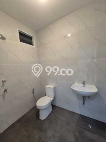 Untuk Dijual Kantor di Duren Sawit Jakarta Timur LT 600m2 / LB 1600m2 Untuk Dijual Kantor di Duren Sawit Jakarta Timur LT 600m2 / LB 1600m2