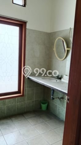 Hunian Mewah LB 500m2 Siap Pakai Desain Elegan di Bintaro, Jakarta Selatan Hunian Mewah LB 500m2 Siap Pakai Desain Elegan di Bintaro, Jakarta Selatan