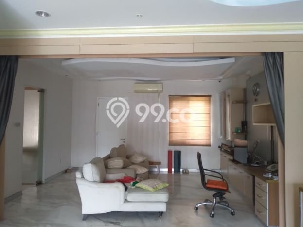Rumah Premium di Jakarta Utara Strategis Kondisi Terawat Rumah Premium di Jakarta Utara Strategis Kondisi Terawat