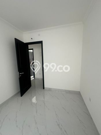 Disewakan! Rumah 3 Kamar Tidur &
2 Kamar Mandi di Pantai Indah Kapuk, Jakarta Utara Disewakan! Rumah 3 Kamar Tidur &
2 Kamar Mandi di Pantai Indah Kapuk, Jakarta Utara