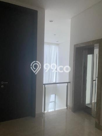 Rumah di , 4 KT, Lingkungan Elite, LT 350m2m² LB 900m2m² Rumah di , 4 KT, Lingkungan Elite, LT 350m2m² LB 900m2m²