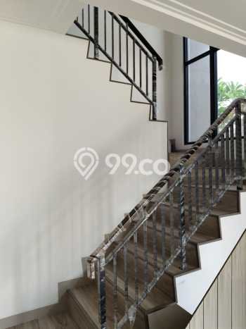 Ready to Use! Premium House LT 70m2 Desain Modern di Pantai Indah Kapuk 2 Ready to Use! Premium House LT 70m2 Desain Modern di Pantai Indah Kapuk 2