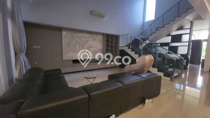 Rumah Luxury Modern Tanpa Renovasi di Pantai Indah Kapuk Jakarta Utara Rumah Luxury Modern Tanpa Renovasi di Pantai Indah Kapuk Jakarta Utara
