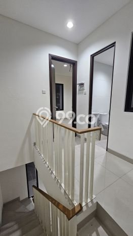 Dijual Hunian Rumah Terawat 3 KT di Jakarta Garden City, Jakarta Timur Dijual Hunian Rumah Terawat 3 KT di Jakarta Garden City, Jakarta Timur