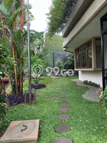 Rumah Cantik Siap Huni Di Kelapa Gading Luas 612m2 Lokasi Strategis Rumah Cantik Siap Huni Di Kelapa Gading Luas 612m2 Lokasi Strategis