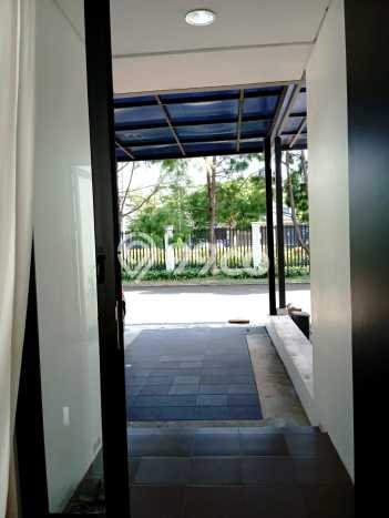 Disewakan! Rumah 2 Kamar Tidur &
2 Kamar Mandi di Jakarta Garden City, Jakarta Timur Disewakan! Rumah 2 Kamar Tidur &
2 Kamar Mandi di Jakarta Garden City, Jakarta Timur