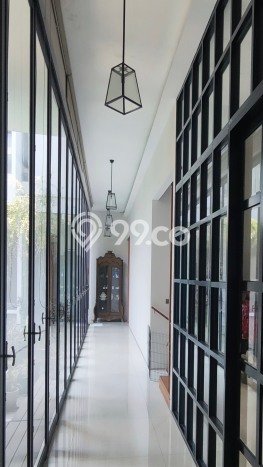 Rumah Luxury Modern Siap Huni di Radio Dalam Jakarta Selatan Rumah Luxury Modern Siap Huni di Radio Dalam Jakarta Selatan